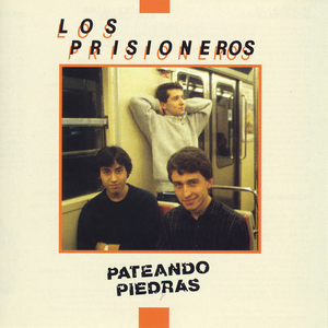 PATEANDO PIEDRAS