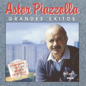 GRANDES EXITOS