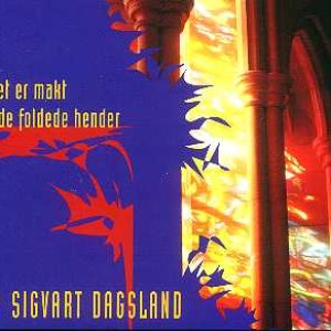 DET ER MAKT I DE FOLDEDE HENDER