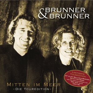 MITTEN IM MEER
