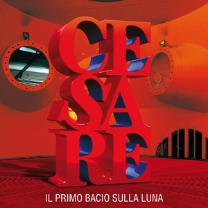 IL PRIMO BACIO SULLA LUNA